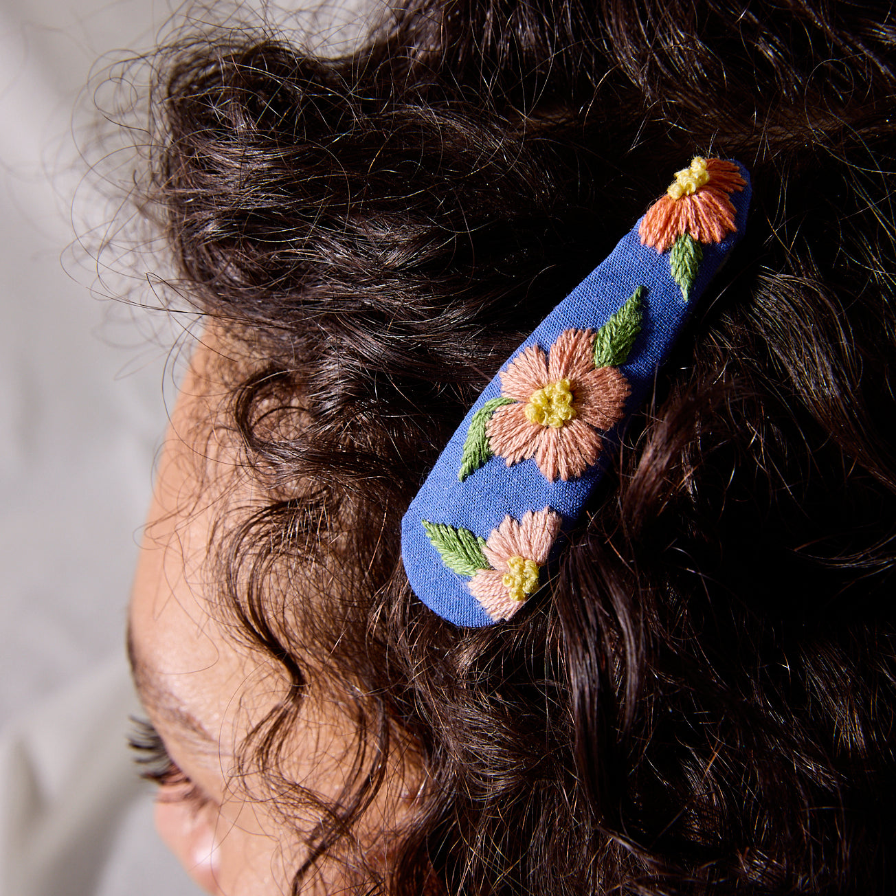 blue floral hair clip